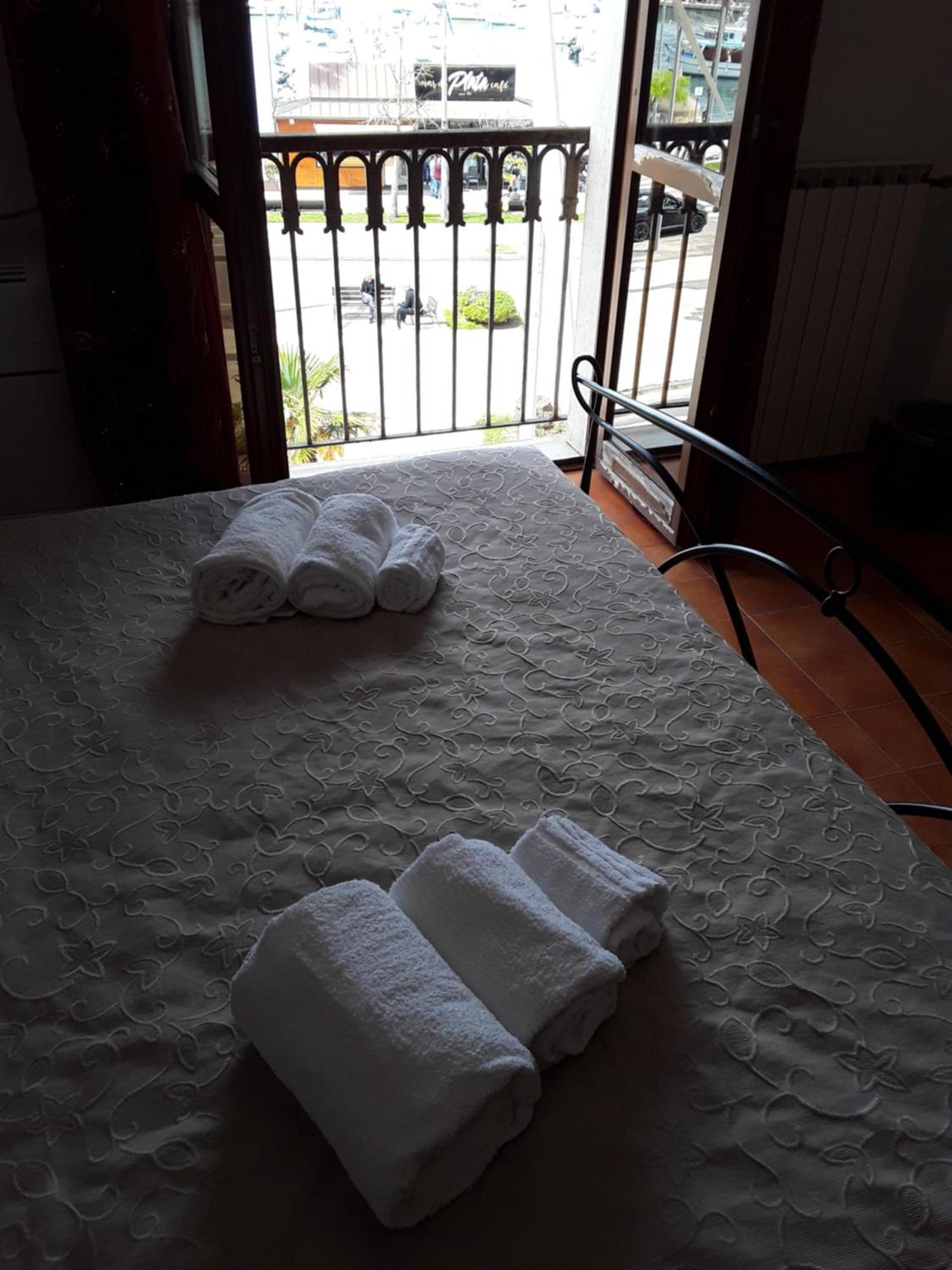 L'Aragosta Guesthouse Alghero Exteriör bild